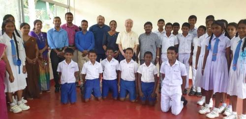 Handing over a New English Activity Building (7)